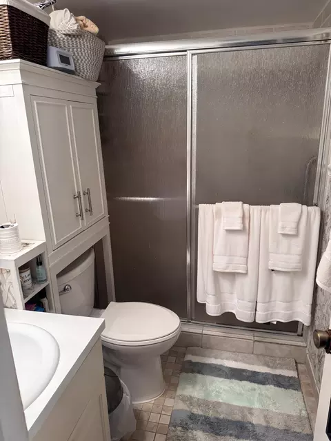 Bath - 357 Mansfield I #357, Boca Raton, FL 33434 photo 3 of 4