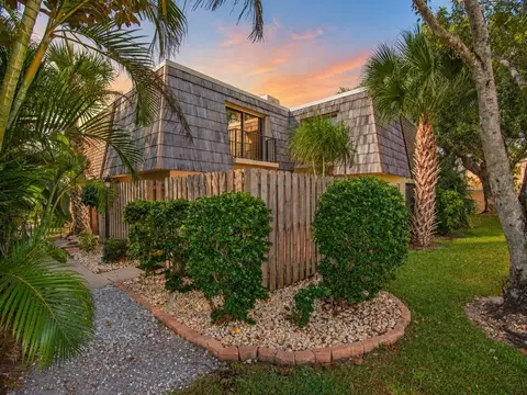 1170 6th Ave #2, Vero Beach, FL 32960