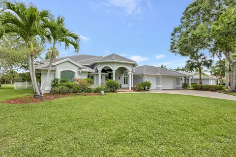 2703 SW Glenmoor Way #NONE, Palm City, FL 34990