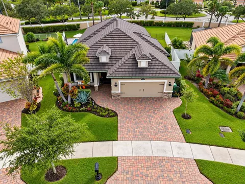 11650 SW Rowena St, Port Saint Lucie, FL 34987