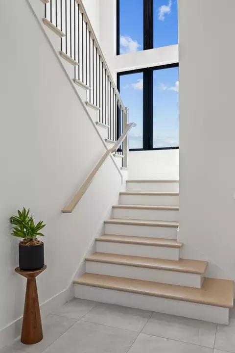 Entry Way - 1875 Rashi Dr, Okeechobee, FL 34974 photo 10 of 14