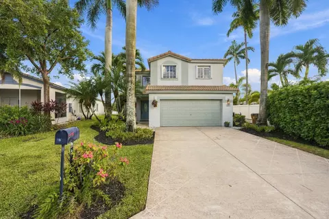 4592 SW 14th St, Deerfield Beach, FL 33442