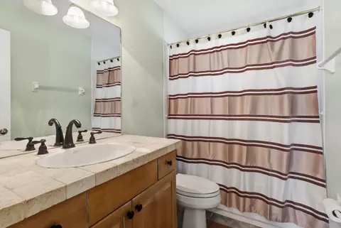 Bath - 4575 SW 115th St, Ocala, FL 34476 photo 3 of 3