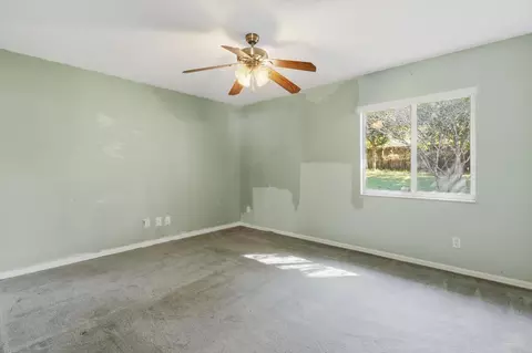 Bedroom - 4575 SW 115th St, Ocala, FL 34476 photo 2 of 4