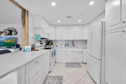 363 Wellington J, West Palm Beach, FL 33417