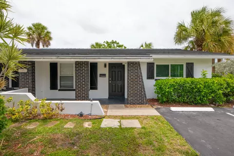 7546 NW 44th Ct, Coral Springs, FL 33065