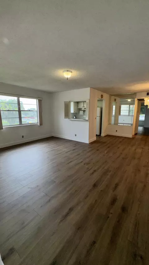 46 Camden B, West Palm Beach, FL 33417