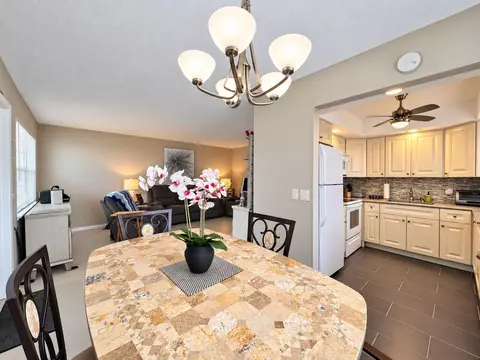 310 Northampton P, West Palm Beach, FL 33417