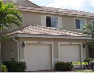 2108 S Cypress Bend Dr #201, Pompano Beach, FL 33069 photo 1