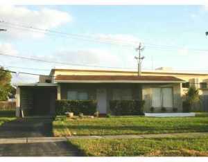 1220 E River Dr, Pompano Beach, FL 33063 photo 1