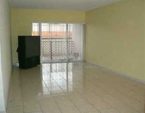 1900 W 68 St #a402, Hialeah, FL 33014 photo 1