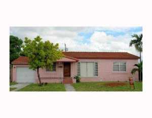285 W 55 St, Hialeah, FL 33012 photo 1
