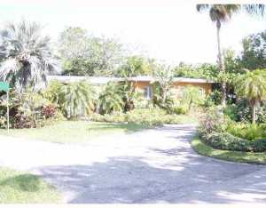 335 Caribbean Rd, Key Biscayne, FL 33149 photo 1