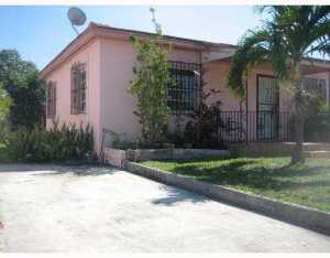 26 E 15 St, Hialeah, FL 33010 photo 1