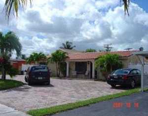 7230 W 14 Ct, Hialeah, FL 33014 photo 1