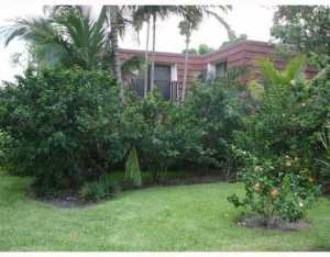 15211 Fintry Pl, Hialeah, FL 33016 photo 1