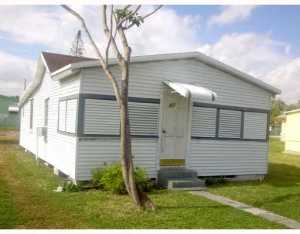 524 E 63 St, Hialeah, FL 33013 photo 1