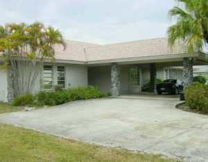3246 NE 27 Ave, Pompano Beach, FL 33064 photo 1