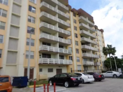 Undisclosed, Miami, FL 33169 photo 1