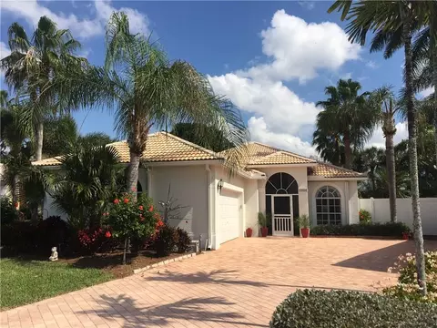 7540 Eagle Point Dr, Delray Beach, FL 33446 photo 1