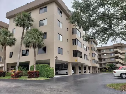 8010 Hampton Blvd #404, North Lauderdale, FL 33068 photo 1
