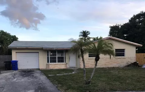 862 SW 68th Ave, North Lauderdale, FL 33068 photo 1
