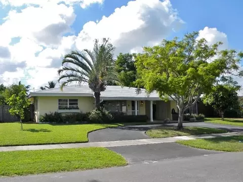 441 SE 3rd Ave, Pompano Beach, FL 33060 photo 1