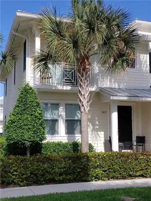 3219 Hemingway Dr, Jupiter, FL 33458 photo 1