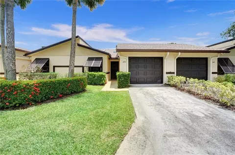 2 Ridge Pointe Dr #B, Boynton Beach, FL 33435 photo 1