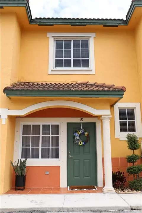 Undisclosed, Hialeah, FL 33018 photo 1