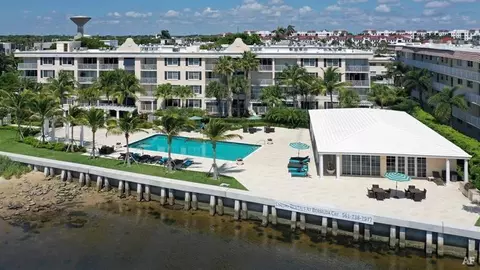 621 E Woolbright Rd #101, Boynton Beach, FL 33435 photo 1