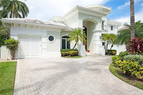 2375 NE 30th Ct, Lighthouse Point, FL 33064 photo 1