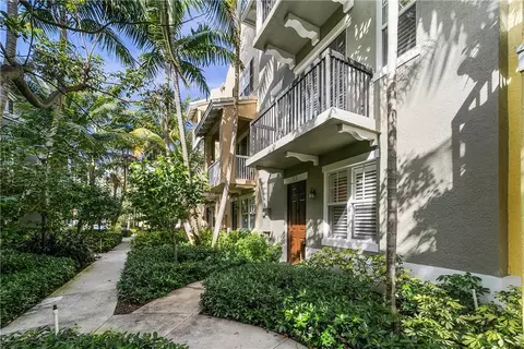 111 E Coda Cir, Delray Beach, FL 33444 photo 1
