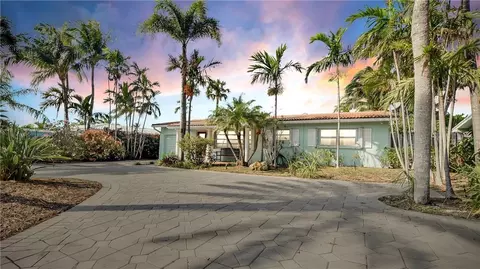 2061 Windward Dr, Pompano Beach, FL 33062 photo 1