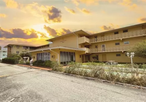 1050 E Sample Rd #311, Pompano Beach, FL 33064 photo 1