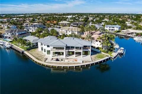 2530 NE 32nd Ct, Lighthouse Point, FL 33064 photo 1