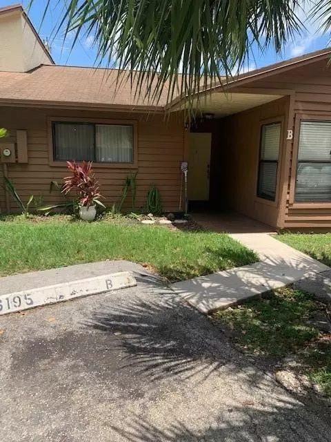 6195 Pine Tree Ln #B, Tamarac, FL 33319 photo 1