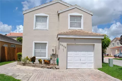 3345 Apache Ln, Margate, FL 33063 photo 1