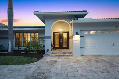 2731 NE 47th St, Lighthouse Point, FL 33064 photo 1