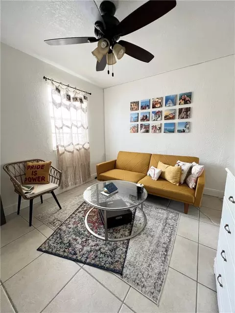 225 E 41st St, Hialeah, FL 33013 photo 6