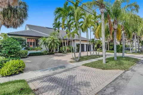 2840 NE 47th St, Lighthouse Point, FL 33064 photo 1