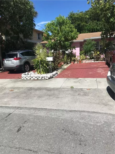 1234 NE 2nd Ave, Fort Lauderdale, FL 33304