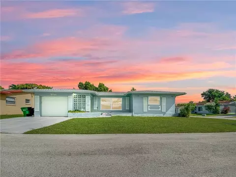 5101 NW 55th St, Tamarac, FL 33319