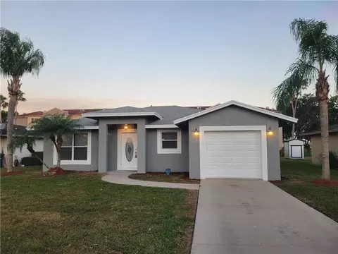 149 Dabou, Belle Glade, FL 33430
