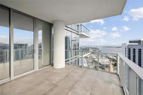 851 NE 1st #4212, Miami, FL 33132