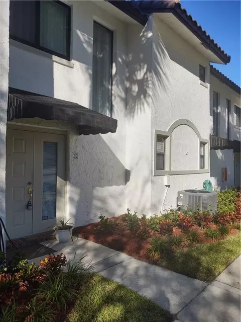 7200 NW 2nd Ave #22, Boca Raton, FL 33487