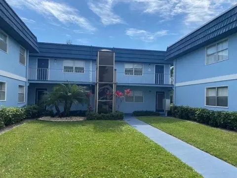 279 Brittany F #279, Delray Beach, FL 33446