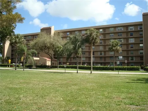 4570 NW 18th #509, Pompano Beach, FL 33064