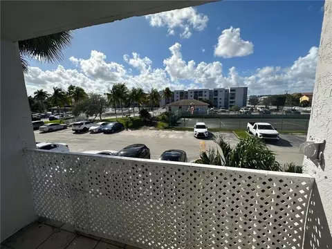 8075 NW 7th #217, Miami, FL 33126