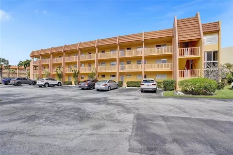 6750 Royal Palm Blvd #111, Margate, FL 33063